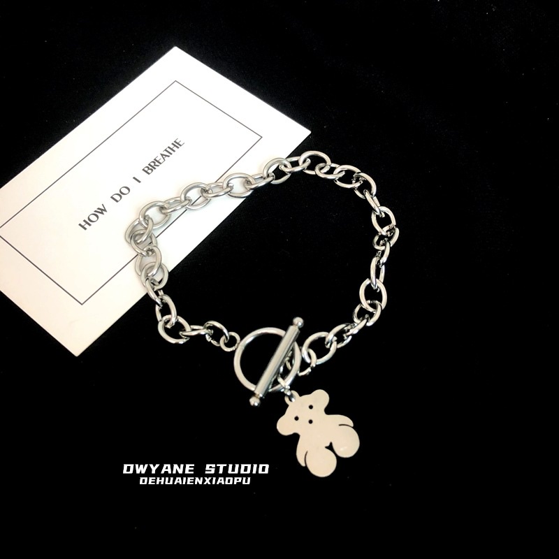 Vòng Tay Thép Titan Không Màu Hình Gấu Phong Cách Hip Hop Cá Tính Cho Nữ