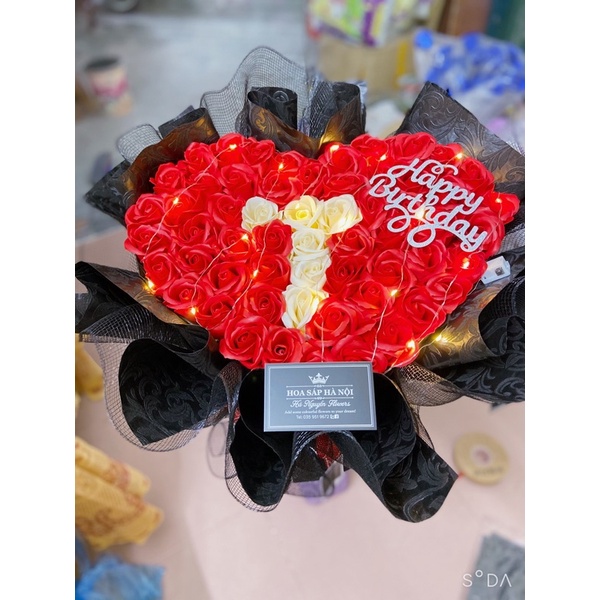 Hà Nội ship hoả tốc-Bó hoa hông 50 bông sáp thơm nhận kết chữ theo yêu cầu(ghi chú chữ love hay happybirthd)