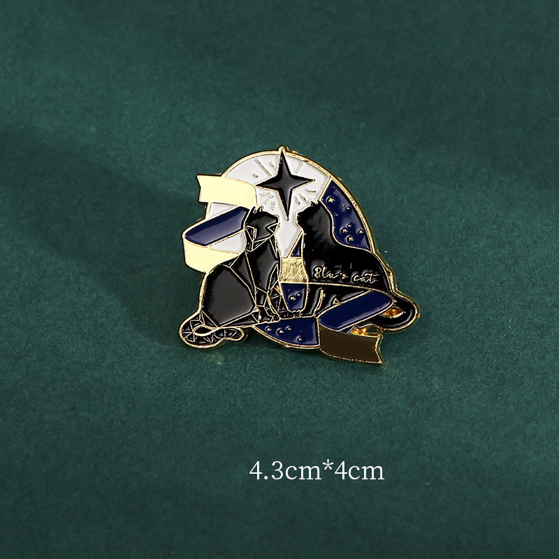 Huy Hiệu Cài Áo Hình Mèo Và Bướm Đáng Yêu