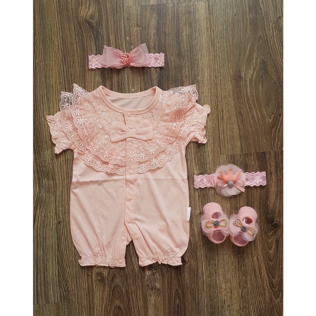 Bộ bé gái - Body cộc ren nơ ngực cho bé