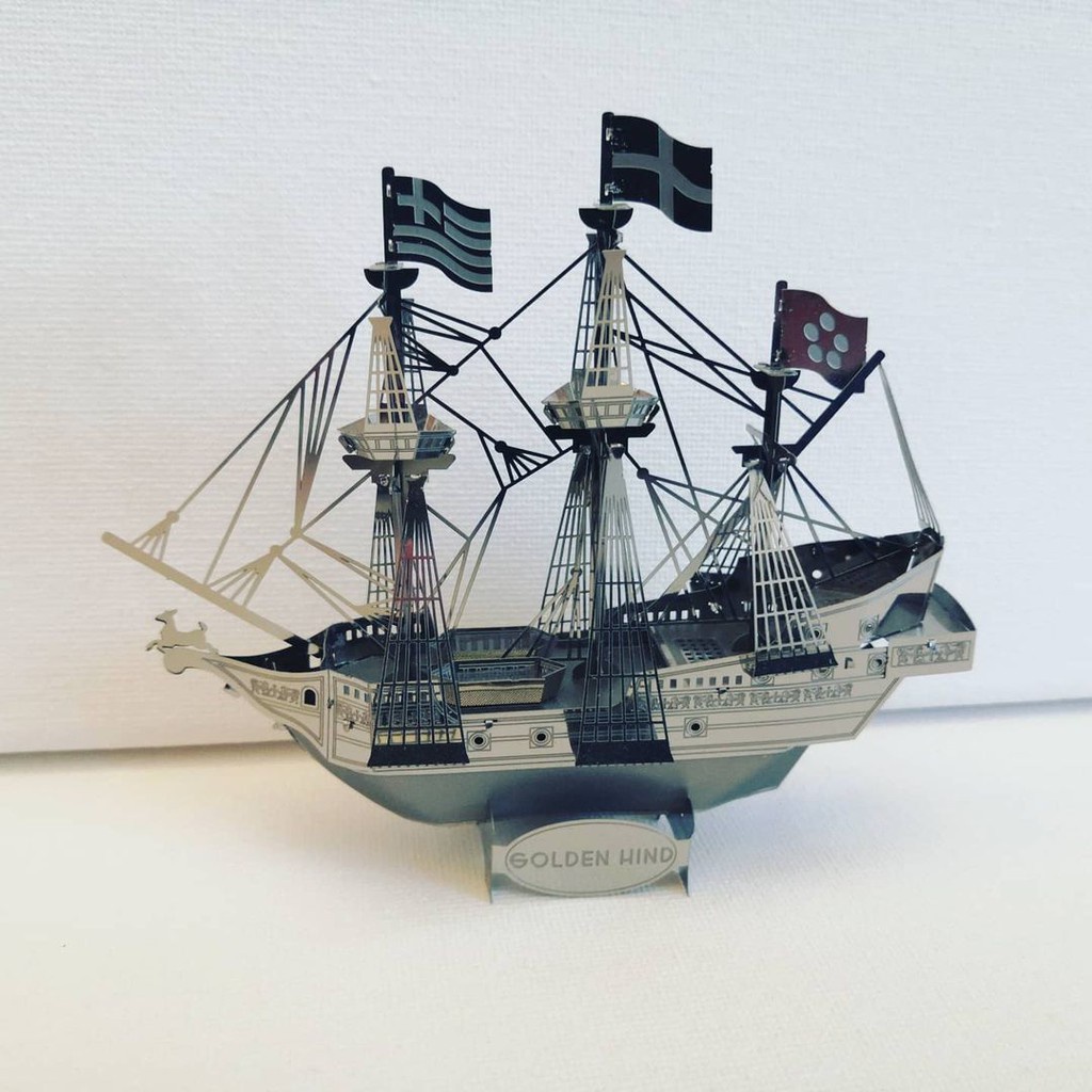 Mô Hình Lắp Ráp 3D Kim Loại Tàu Hoàng Gia Anh Golden Hinde