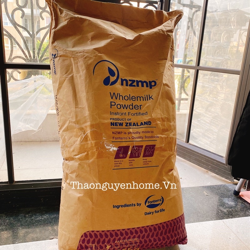 Sữa bột nguyên kem new zealand