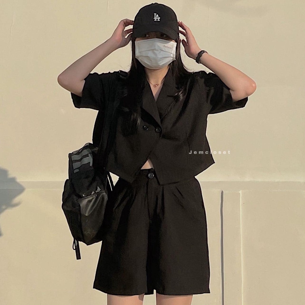Set Đồ Nữ Croptop JEM CLOSET Set Áo Croptop Và Quần Đùi GEBNI Chất Liệu Linen Mềm Mịn Lên Form Tone Dáng Siêu Xinh 8137