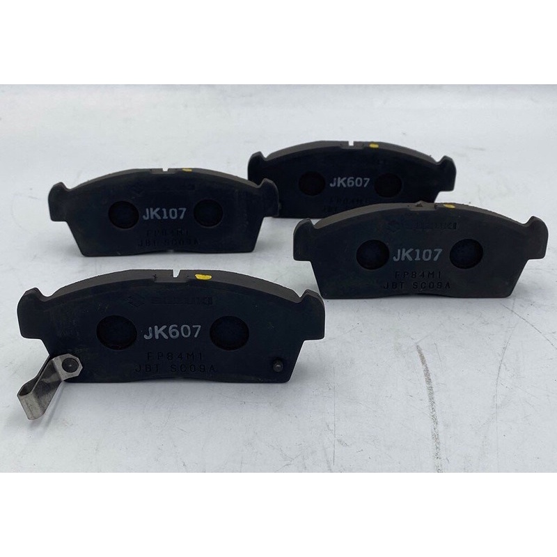 Bộ 4 má phanh trước Suzuki Celerio chính hãng nhập khẩu từ Thái Lan