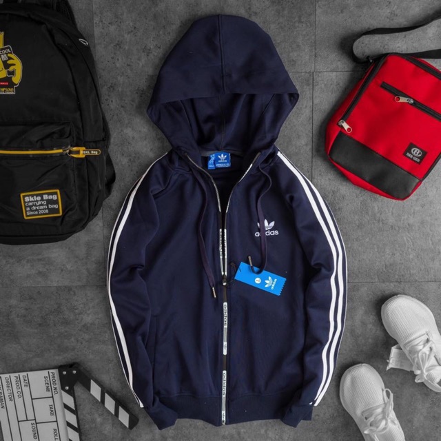 Áo khoác ADIDAS