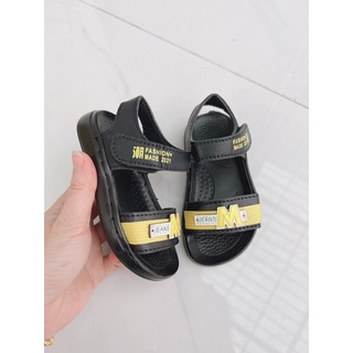 SANDAL SIÊU NHẸ BÉ TRAi size 21-25