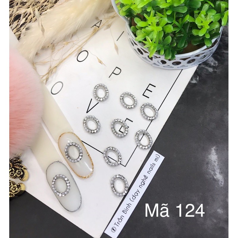 Charm gắn móng tay xịn mã 118-126