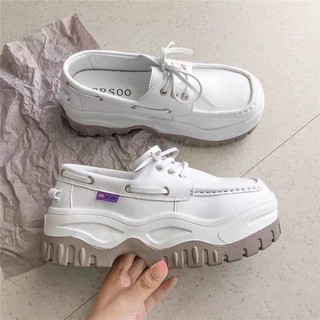 Giày ulzzang đế cao siêu hack dáng