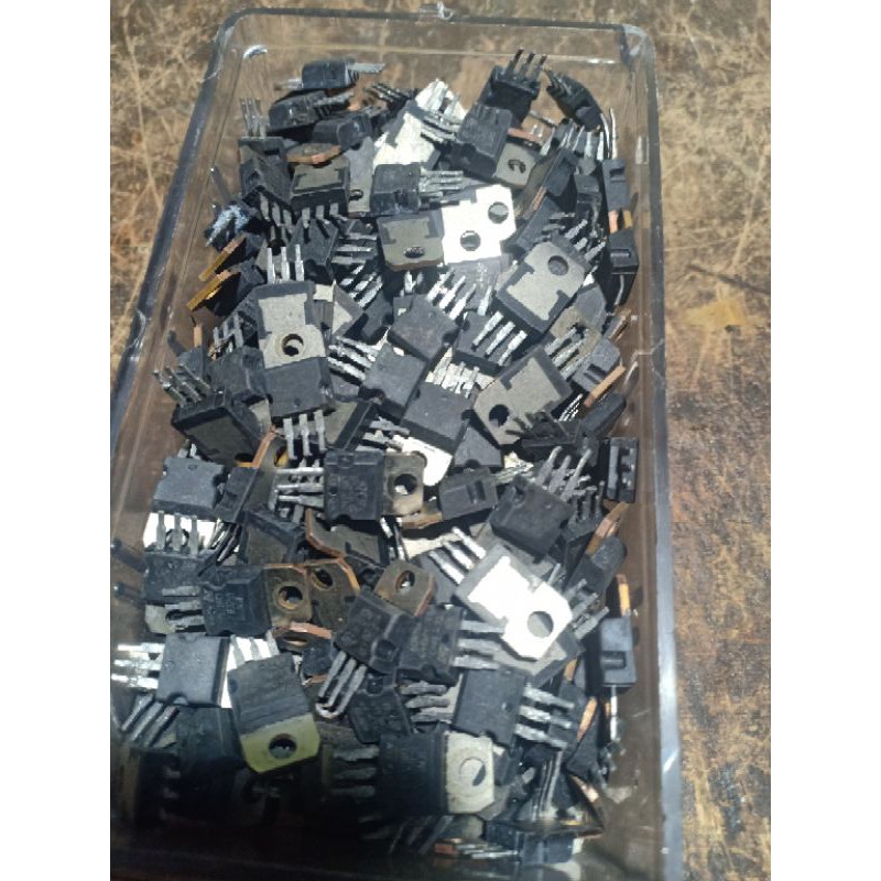 Mosfet 80nf70