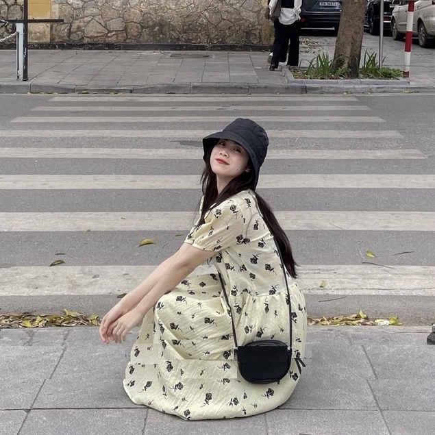 Váy Be Hoa Đen Phối Tay Chun PEONYB Nữ [FREESHIP] 🌸 Đầm đi biển dáng suông dài bánh bèo tiểu thư hàn quốc Ulzzang 🌸 | BigBuy360 - bigbuy360.vn