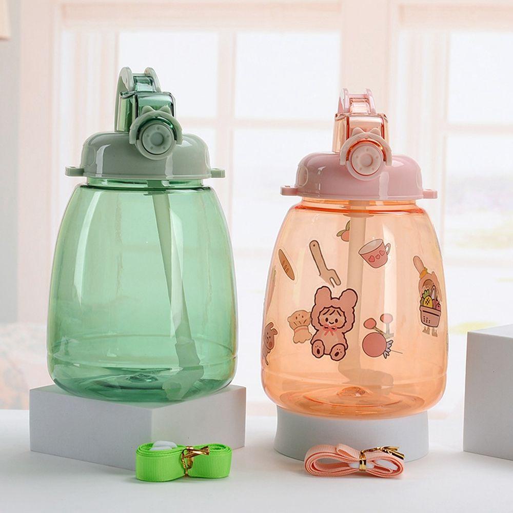 Bình Nước Thể Thao Bằng Nhựa 1300ml Kèm Ống Hút Tiện Dụng