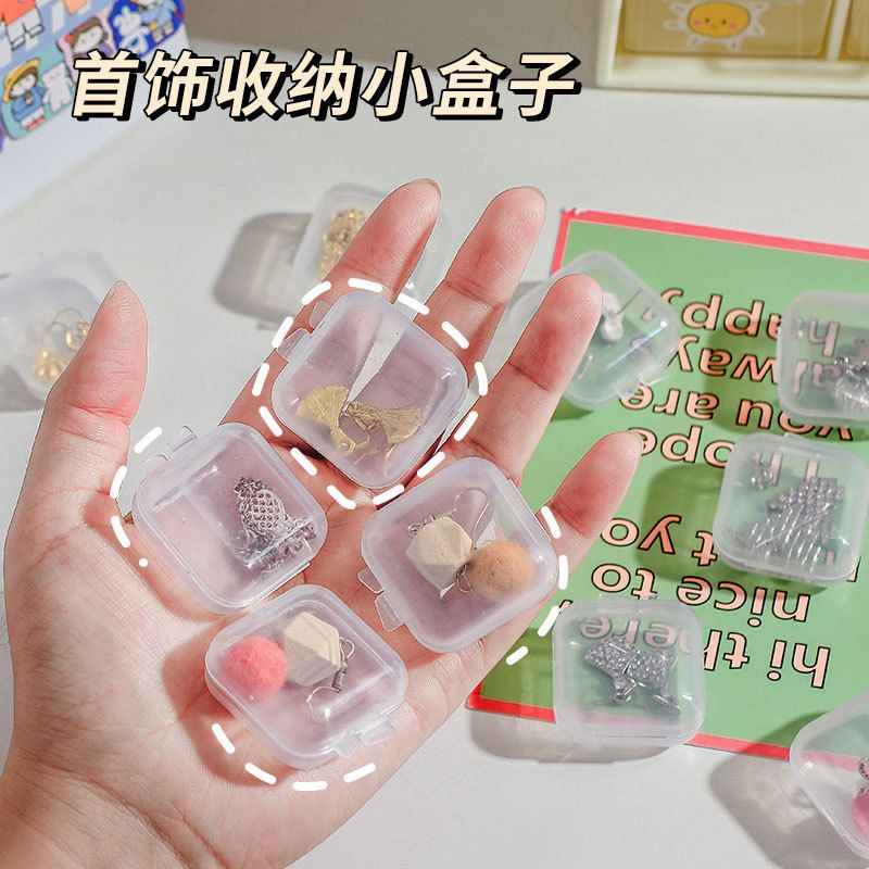 Hộp nhựa mini trong suốt hình vuông đựng trang sức, bông tai, nắp gập.
