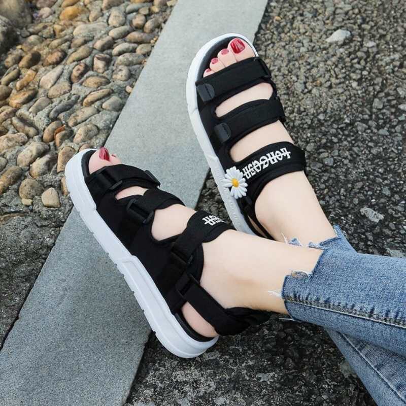 (freeship)dép giày sandal hang quốc chữ in điểm hoa đế đúc êm