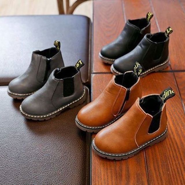 Boot da bé trai, bé gái - chat check size trc khi đặt hàng