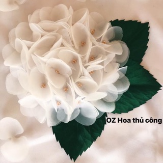 Hoa vải cẩm tú cầu handmade màu trắng ( màu khác vui lòng nhắn tin cho shop ạ)