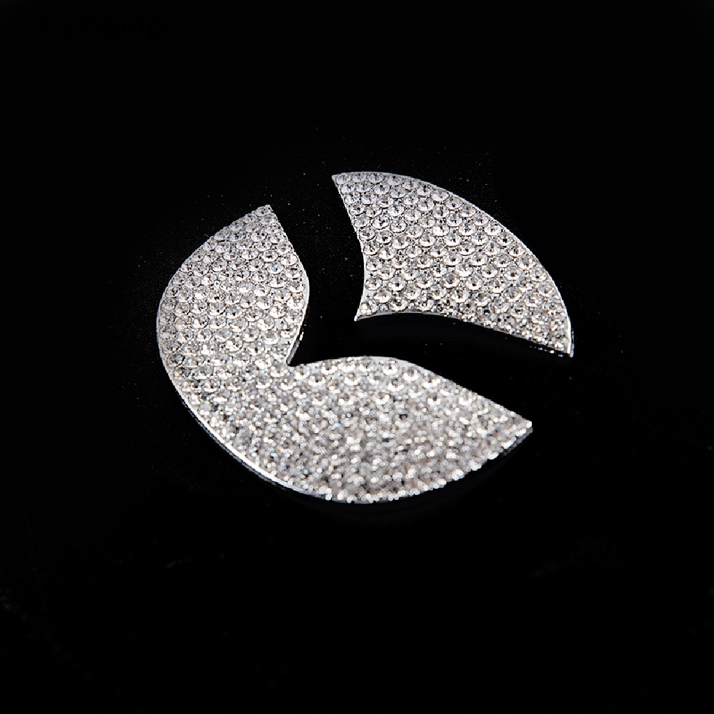 Logo trang trí đính kim cương cho vô lăng xe hơi Mazda 2 3 5 6 Axela