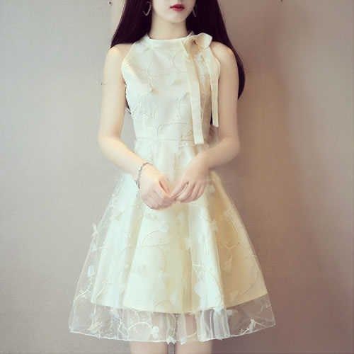 Đầm Chữ A Không Tay Thắt Nơ Họa Tiết Hoa Phong Cách Retro Ngọt Ngào Cá Tính Kiểu Mới