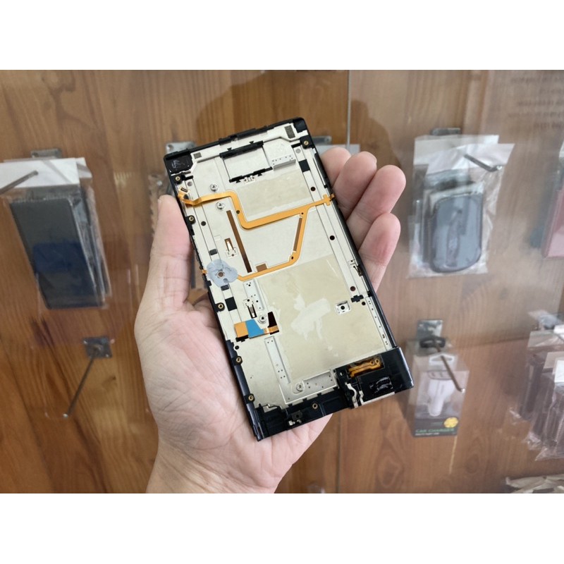 Bộ cáp nguồn Blackberry priv liền khung phím