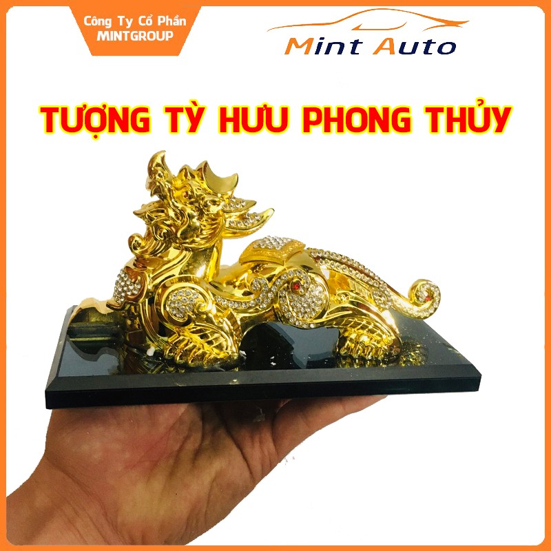 Nước Hoa Tỳ Hưu trên Xe Ô Tô