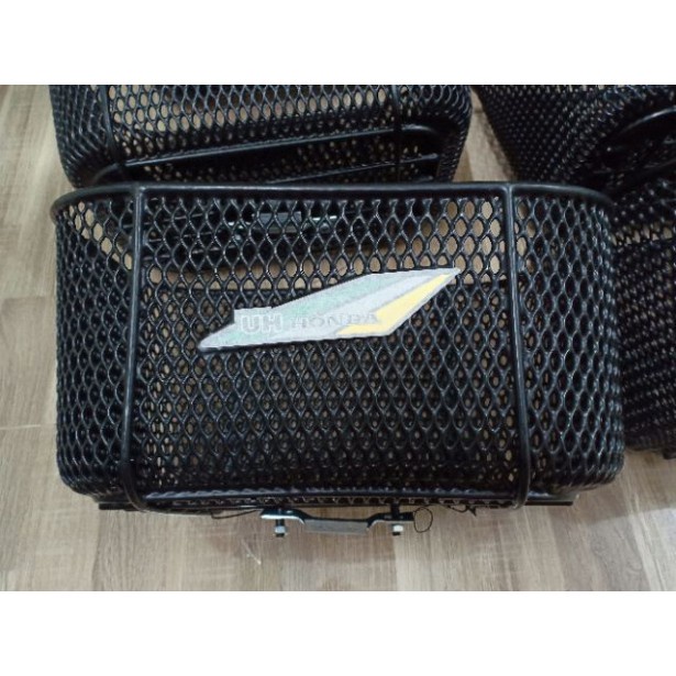 Giỏ xe Dream hàng đẹp dày dặn  dùng được cho dream Việt và Dream Thái