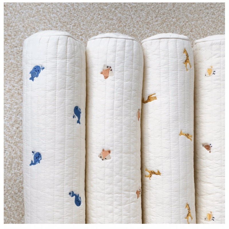 Gối ôm cho bé Dot to dot, gối ôm họa tiết mềm mại cho trẻ - Monnie Kids