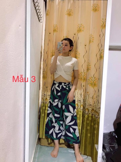 Quần ống rộng phối hoa lá