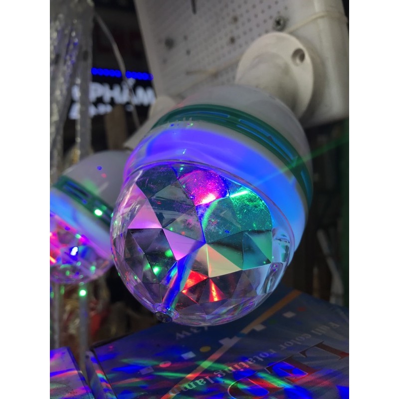Đèn led xoay đổi màu