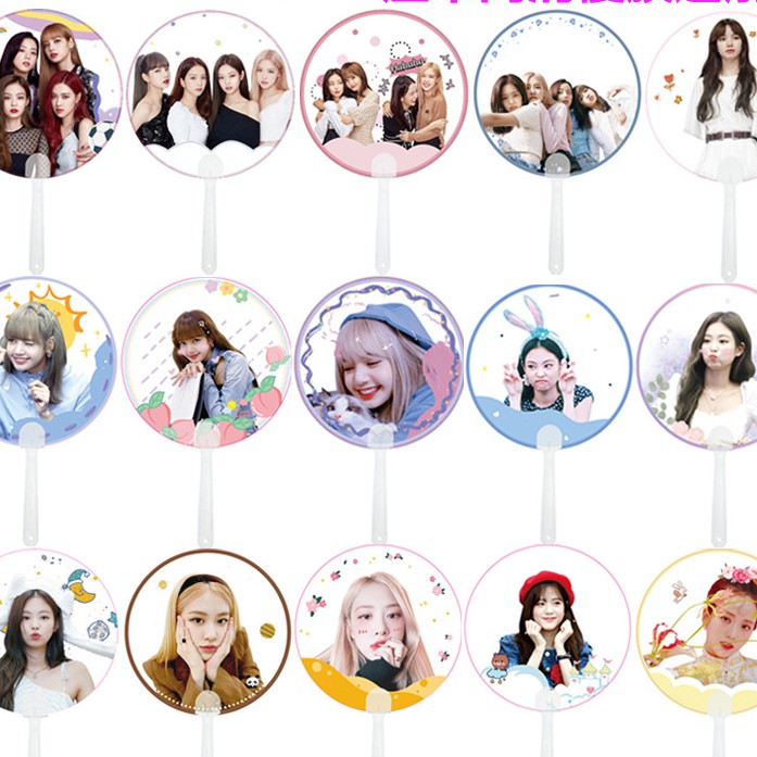 Quạt Blackkpinknhựa cầm tay in hình nhóm nhạc Hàn Quốc Jennie , Jisoo, Lisa , Rose