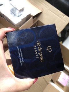 Phấn nước cushion hiệu Cle De Peau Nhật