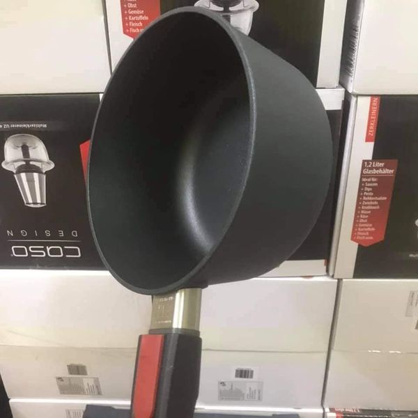 Quánh Woll Diamond Lite Saucepans 18 cm - có nắp