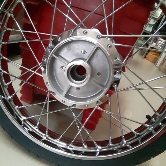 Bánh căm EXCITER 135 căm đùm mạ crom full vỏ ruột Balazetch kèm đĩa và ốc titan như hình gắn như zin