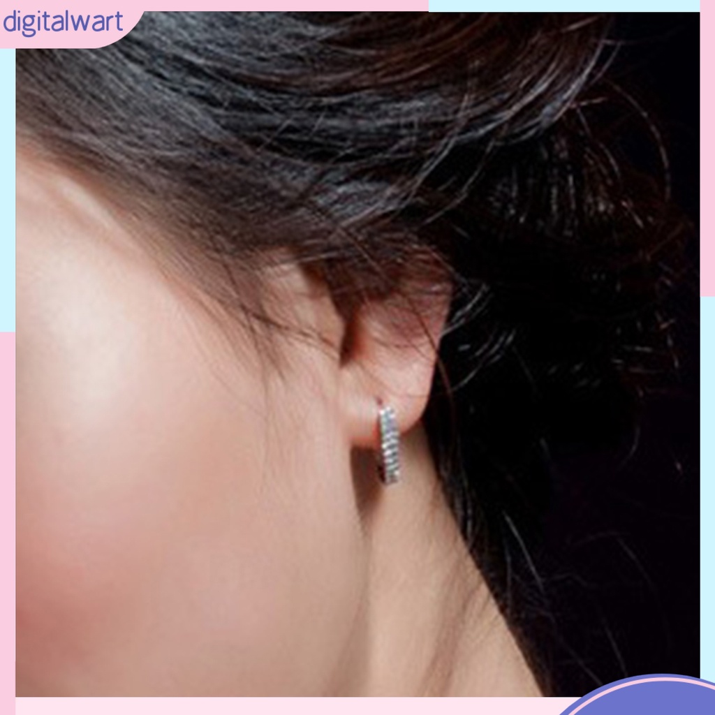 Cặp khuyên tai hình tròn mạ bạc đính đá quý nhân tạo lấp lánh sang trọng dành cho nữ