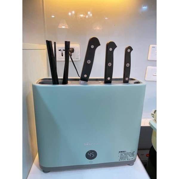 Máy khử khuẩn, tiệt trùng dao, thớt, thìa, đũa bằng tia UV Bear B01Q1 chính hãng