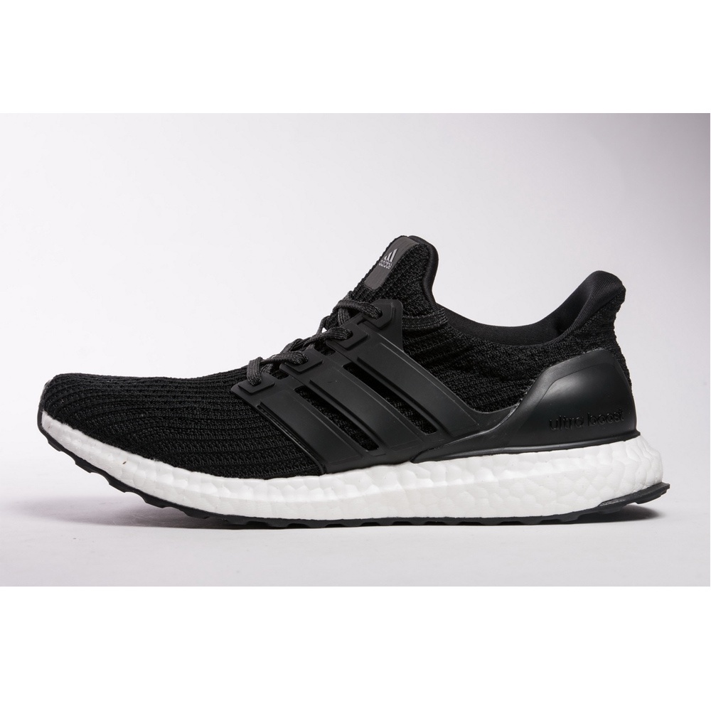 2. Giày chạy bộ Ultra Boost 4.0 Core Black