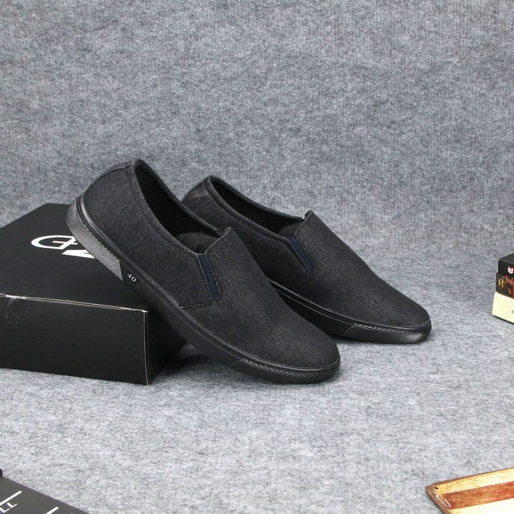 Giày lười vải nam full đen TS212 Tronshop | BigBuy360 - bigbuy360.vn