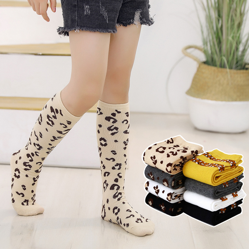 Tất Đầu Gối Hoạ Tiết Da Báo Cho Bé Gái