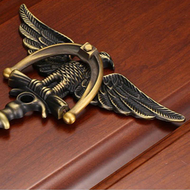 Tay Nắm Cửa Hình Chim Đại Bàng Cổ Điển