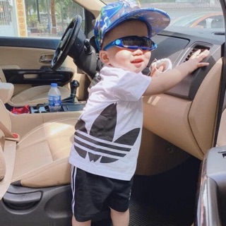 Bộ quần áo adidas Basic cho bé yêu