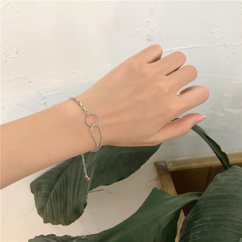 Vòng Tay Thiết Kế Không Đối Xứng Đơn Giản Thời Trang Cho Nữ