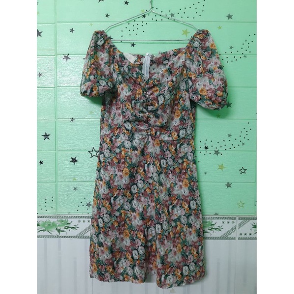 Thanh lý đầm hoa y hình, eo 68-70cm 15k