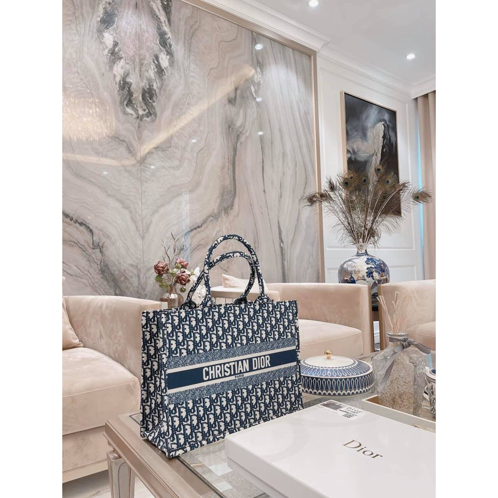 Túi BOOK TOTE Sz 36 -sz 41 size to – Túi tote đeo du lịch.