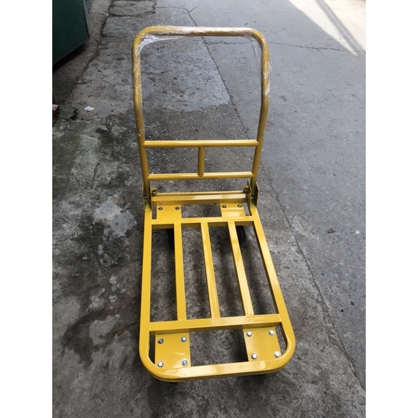 Xe đẩy hàng 4 bánh loại đẹp, chắc chắn
