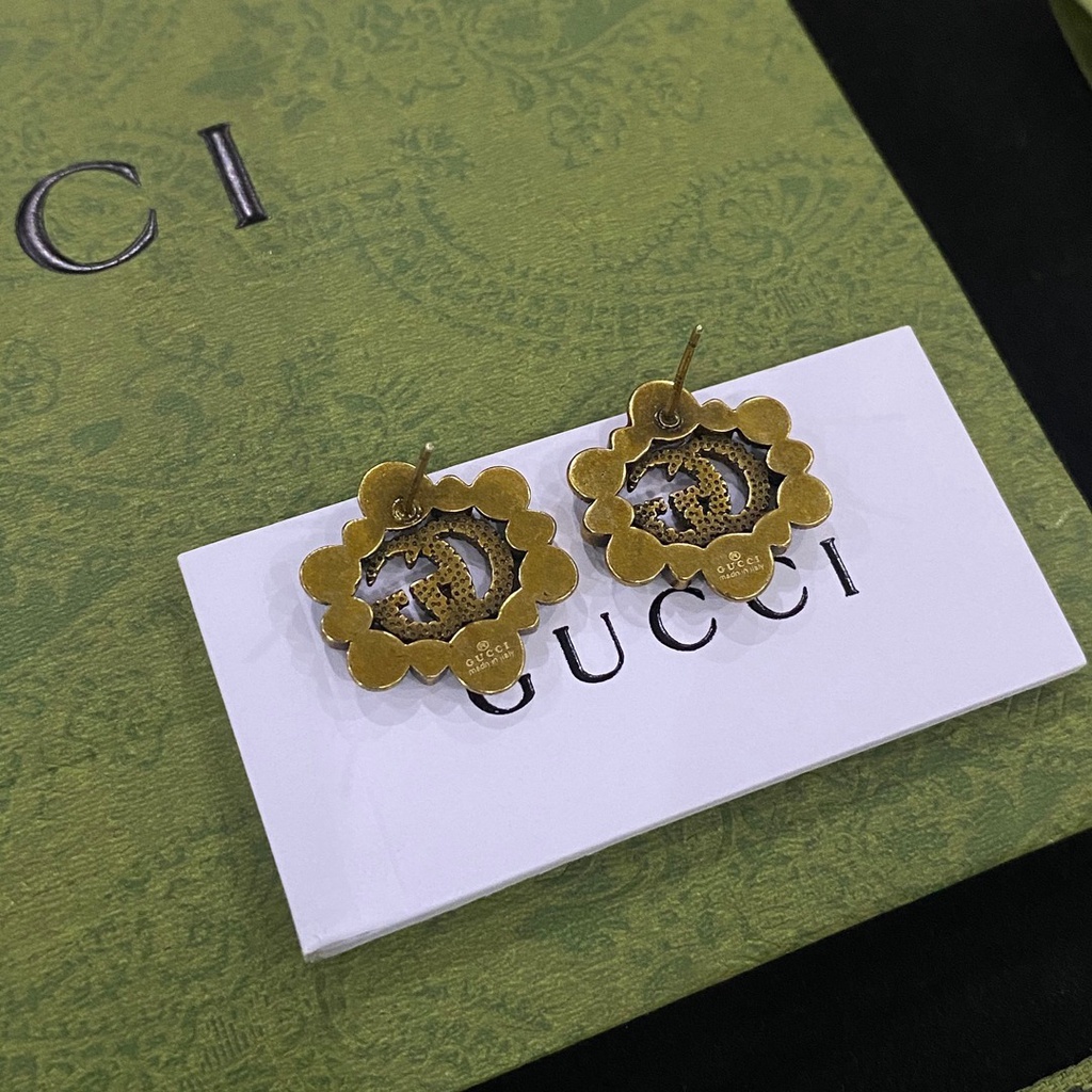 Bông Tai Gucci Bằng Thép Titan Hình Logo GG Đôi Thời Trang Cho Nữ