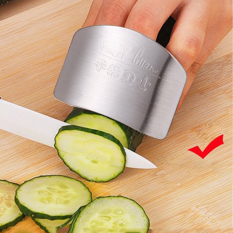 Dụng cụ bảo vệ ngón tay khi thái rau củ inox SSGP