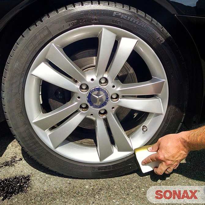 Làm đen bóng bảo dưỡng lốp xe SONAX Tyre care 435300