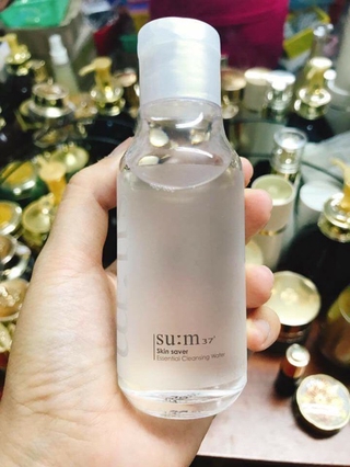Nước tẩy trang sum37