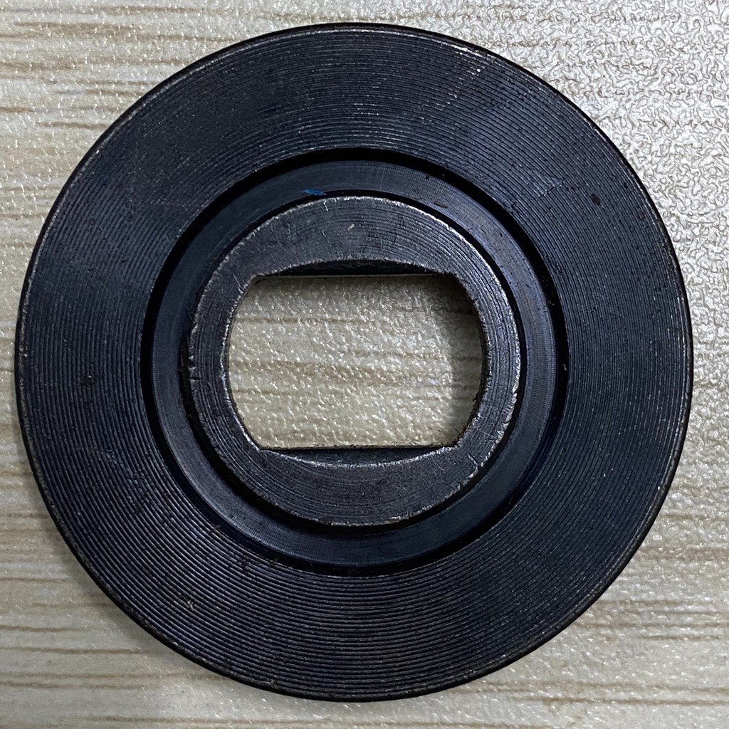 Tán long đền đồng xu kẹp lưỡi máy cưa gỗ Makita, Maktec