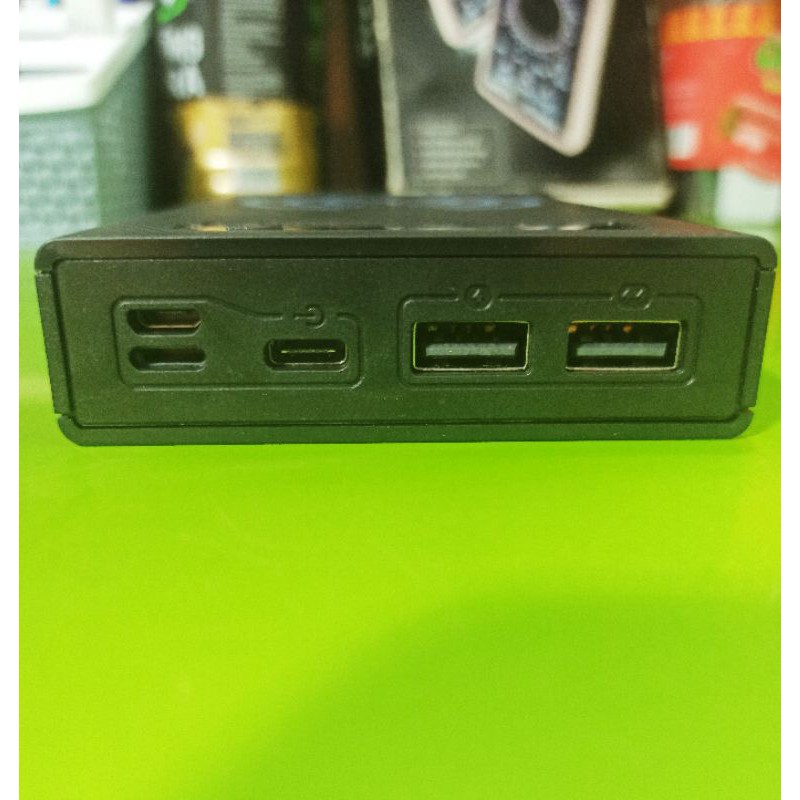 Box sạc dự phòng không dây 3 cổng vào có support không pin