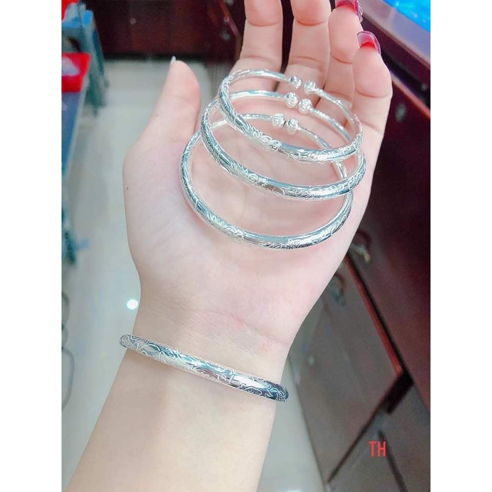 Lắc tay bạc hoa văn
