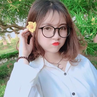 kính mắt mèo xinh